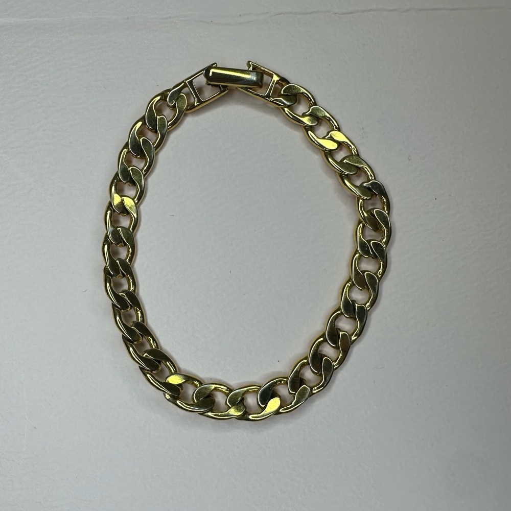 Avon Cuban Link Gold Tone Bracelet